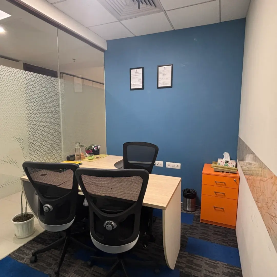 3 Seater Meeting Room