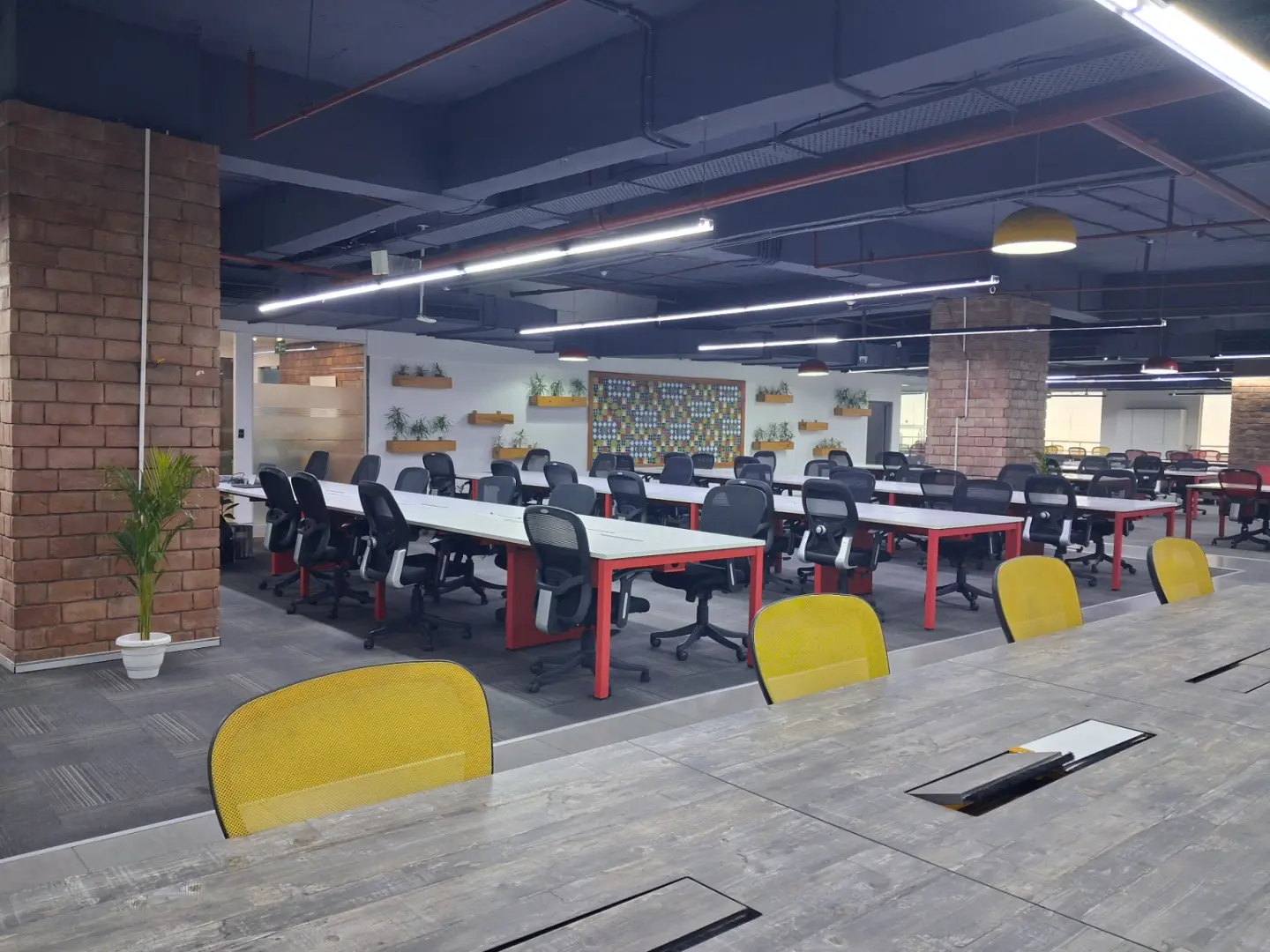 Dedicated Desks0